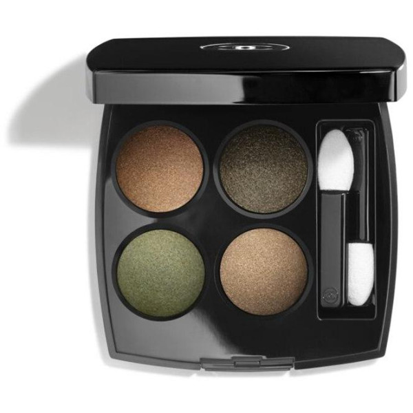 Chanel Les 4 Ombres Multi Effect Quadra lauvärvi neljavärviline lauvärvipalett, toon: 318 - Blurry Green, 2 g