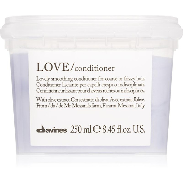 Davines Essential Haircare LOVE Smoothing Conditioner siluv palsam sõnakuulmatutele juustele, 250 ml