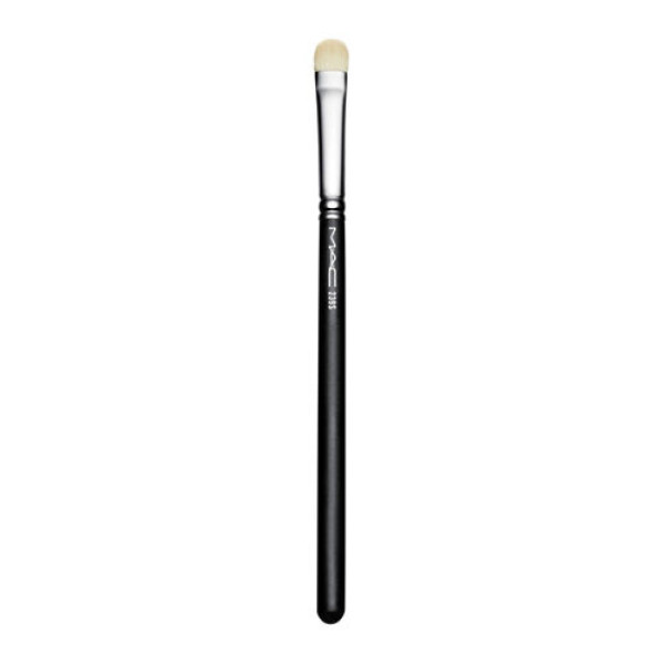 MAC Eye Shader Brush meigipintsel